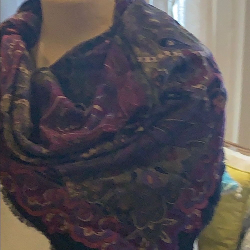 Multicolored scarf or wrap